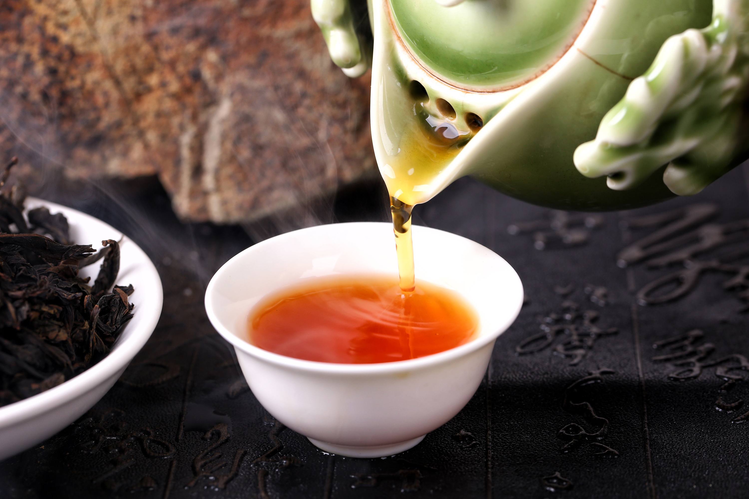 喝茶能養(yǎng)生，養(yǎng)生選古桑